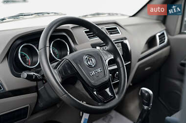 Вантажний фургон Dongfeng EM26 2022 в 