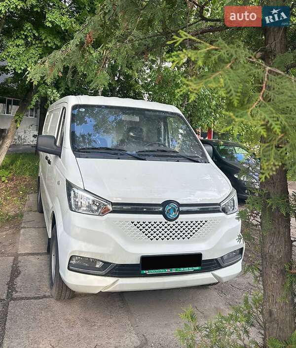 Грузовой фургон Dongfeng EM26 2022 в Киеве