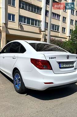Седан Dongfeng Fengxing S50-EV 2018 в 