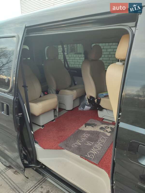 Минивэн Dongfeng M5EV 2019 в Смеле