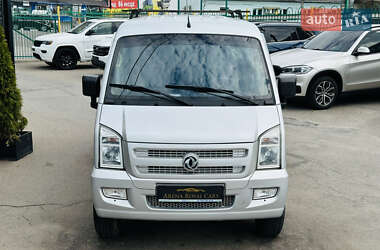 Минивэн Dongfeng M5EV 2018 в 