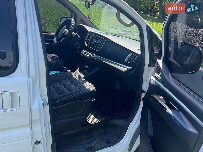 Мінівен Dongfeng M5EV 2022 в Дніпрі