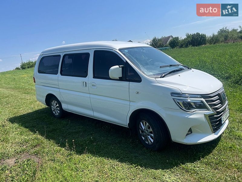 Мінівен Dongfeng M5EV 2022 в Дніпрі