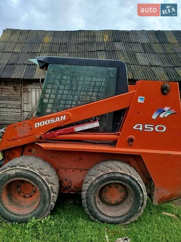 Минипогрузчик Doosan 450 plus 2007 в Владимирце