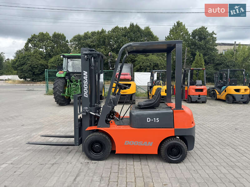 Doosan D 2006