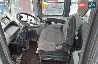 Фронтальні навантажувачі Doosan DL 2008 в Одесі