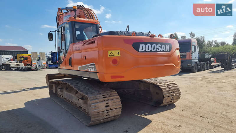 Гусеничний екскаватор Doosan DX 225LC-3 2014 в Одесі фото 2 Гусеничний екскаватор Doosan DX 225LC-3 2014 в Одесі