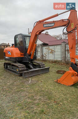 Гусеничный экскаватор Doosan DX 520LC 2010 в Житомире