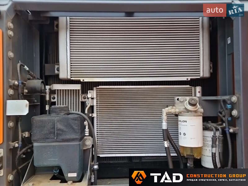 Гусеничный экскаватор Doosan DX 2024 в Киеве