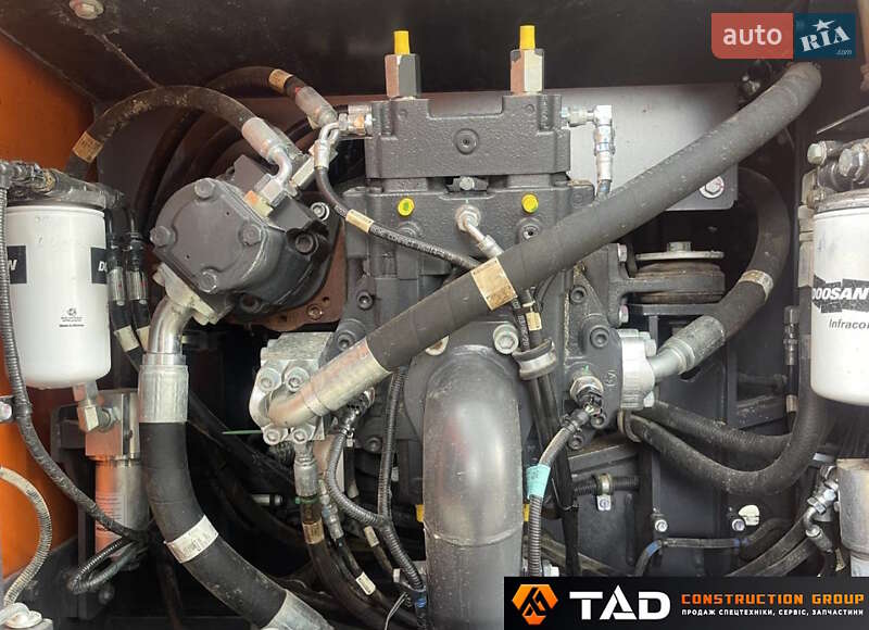 Колесный экскаватор Doosan DX 2020 в Киеве фото 10 Колесный экскаватор Doosan DX 2020 в Киеве