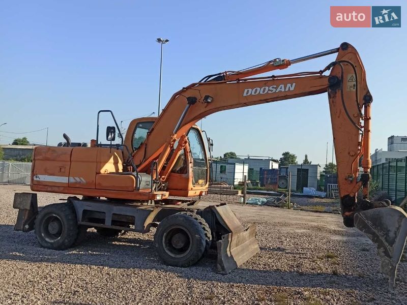 Doosan DX 2008