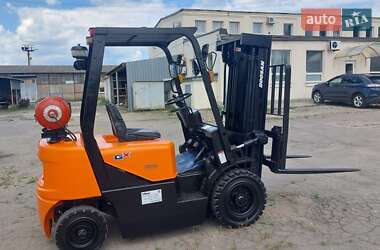 Вилочний навантажувач Doosan G 2011 в Запоріжжі