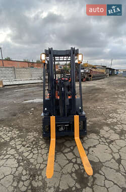 Вилочний навантажувач Doosan G 2007 в 