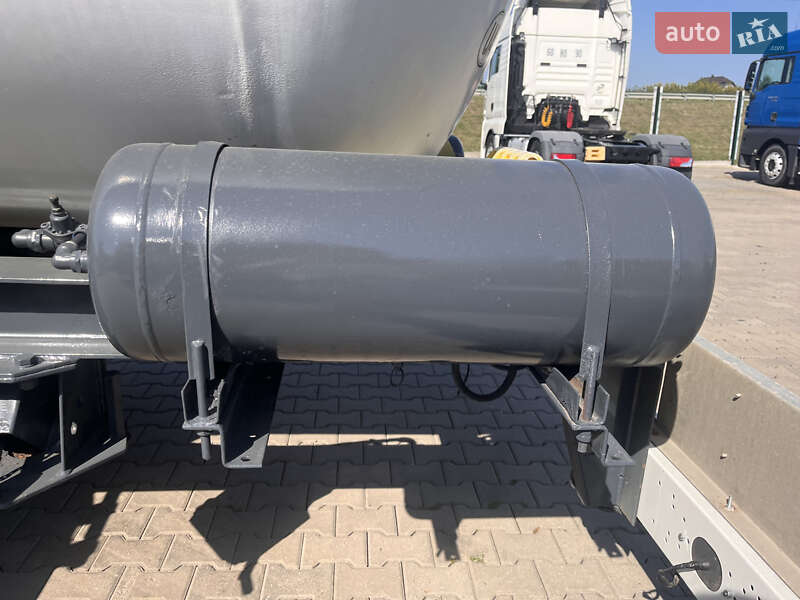 Газовоз Dromech CNG 2004 в Ровно фото 7 Газовоз Dromech CNG 2004 в Ровно