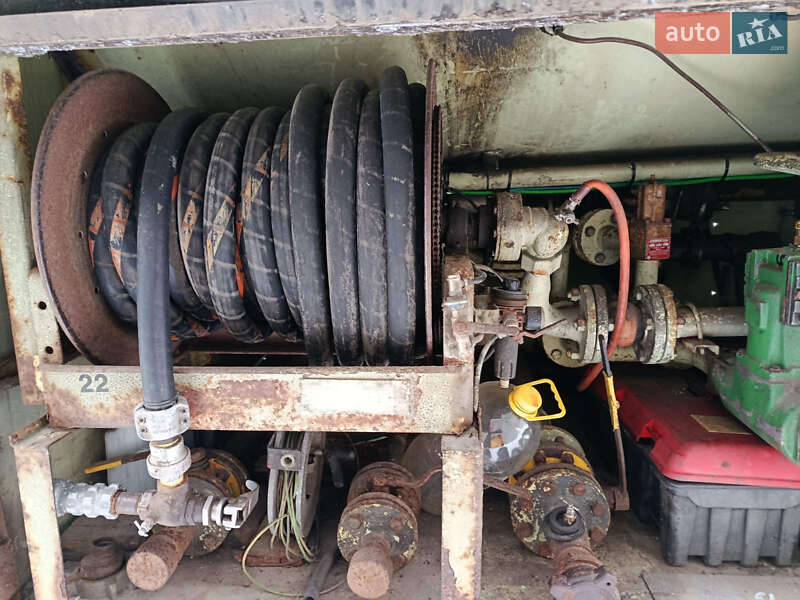 Газовоз Dromech CNG 2003 в Києві