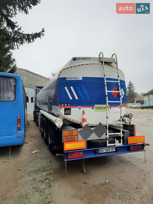 Цистерна напівпричіп Dromech CNK 1996 в Тернополі фото 10 Цистерна напівпричіп Dromech CNK 1996 в Тернополі