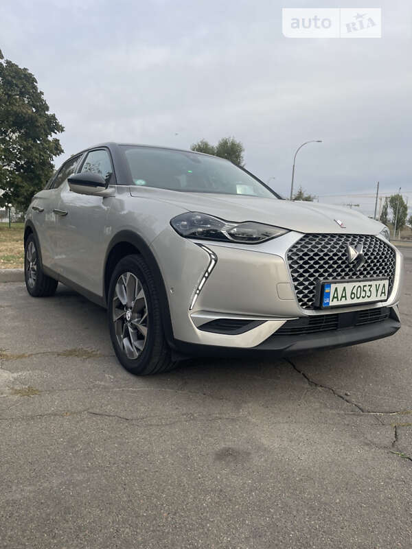 Позашляховик / Кросовер DS 3 Crossback 2021 в 