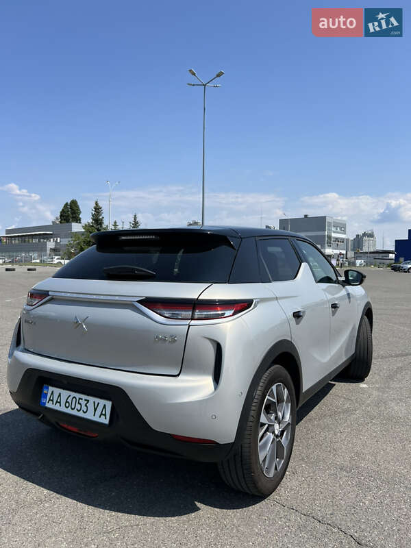 Внедорожник / Кроссовер DS 3 Crossback 2021 в 