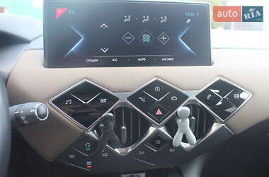 Внедорожник / Кроссовер DS 3 Crossback 2019 в 