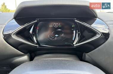 Внедорожник / Кроссовер DS 3 Crossback 2020 в 