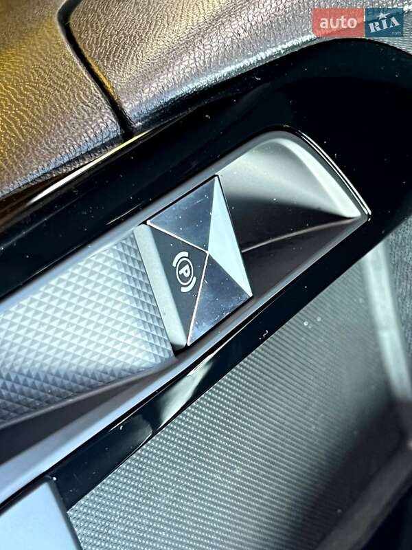 Позашляховик / Кросовер DS 3 Crossback 2020 в Києві
