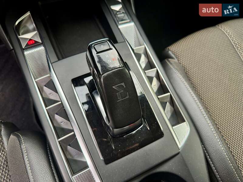 Позашляховик / Кросовер DS 3 Crossback 2021 в Дрогобичі