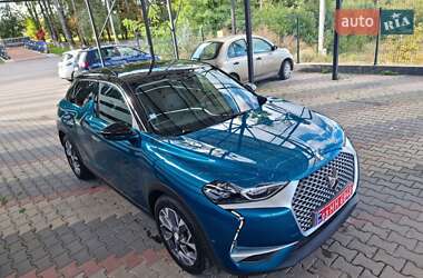 Позашляховик / Кросовер DS 3 Crossback 2020 в 