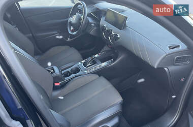 Позашляховик / Кросовер DS 3 Crossback 2022 в 