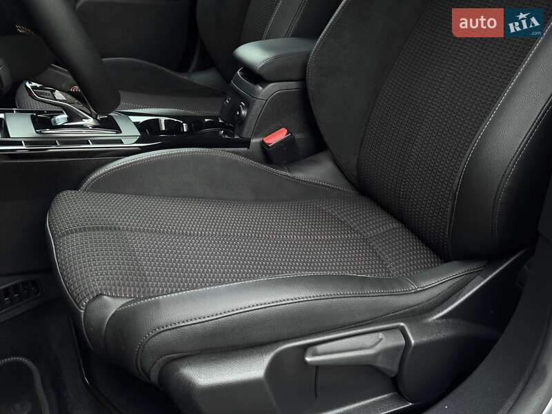 Внедорожник / Кроссовер DS 3 Crossback 2020 в Тернополе фото 44 Внедорожник / Кроссовер DS 3 Crossback 2020 в Тернополе