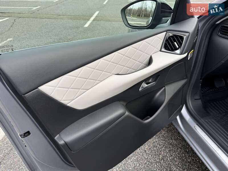 Внедорожник / Кроссовер DS 3 Crossback 2020 в Киеве фото 73 Внедорожник / Кроссовер DS 3 Crossback 2020 в Киеве