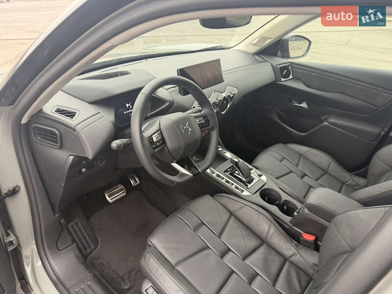 Внедорожник / Кроссовер DS 3 e-Tense 2024 в Ивано-Франковске