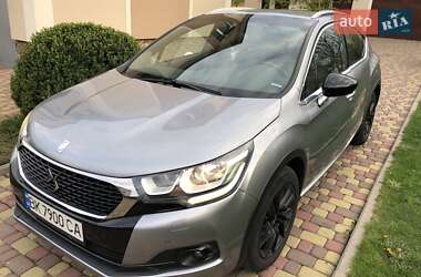 Позашляховик / Кросовер DS 4 Crossback 2016 в 
