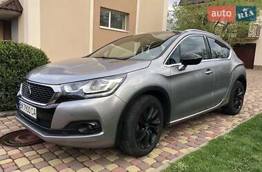 Позашляховик / Кросовер DS 4 Crossback 2016 в 