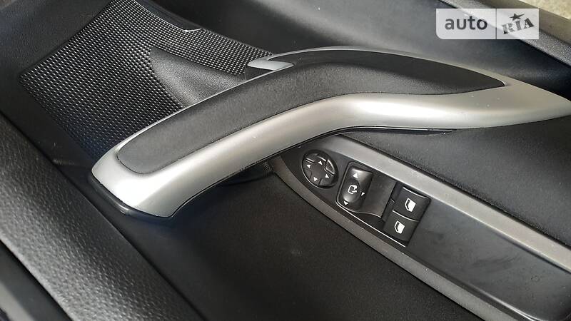 Хэтчбек DS 4 2017 в Ивано-Франковске фото 14 Хэтчбек DS 4 2017 в Ивано-Франковске