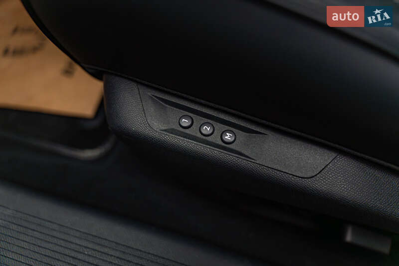 Хетчбек DS 4 2021 в Києві фото 11 Хетчбек DS 4 2021 в Києві