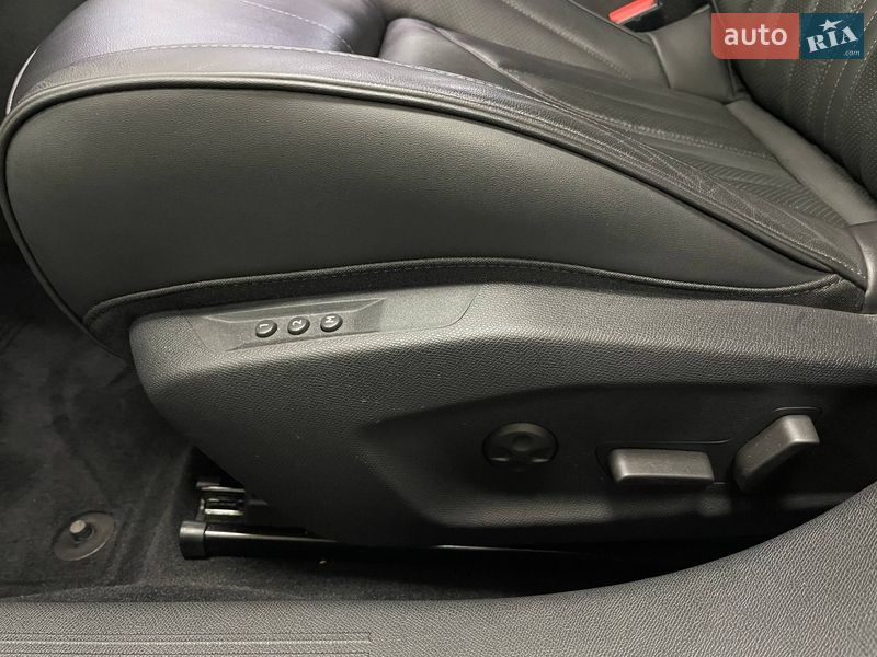 Хэтчбек DS 4 2022 в Киеве фото 25 Хэтчбек DS 4 2022 в Киеве