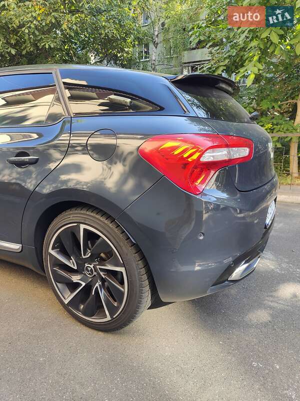 Хэтчбек DS 5 2016 в Одессе