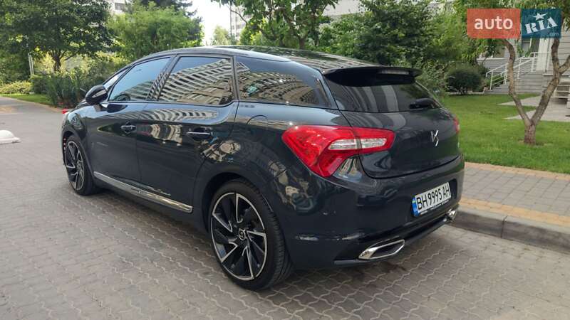 Хэтчбек DS 5 2016 в Одессе