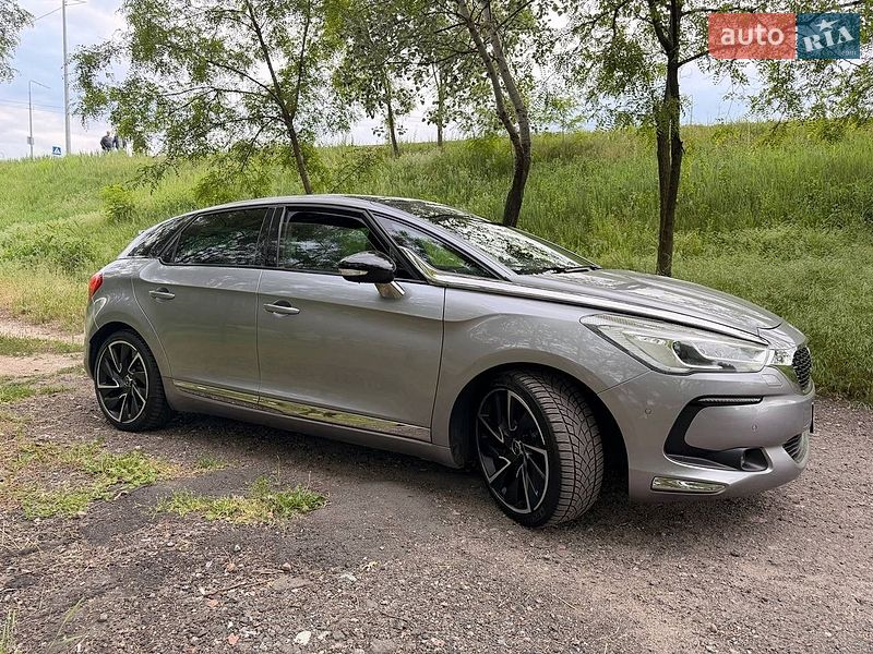 Хэтчбек DS 5 2018 в Киеве