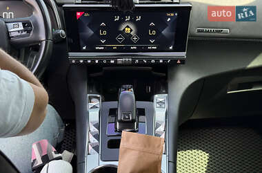 Внедорожник / Кроссовер DS 7 Crossback 2021 в 