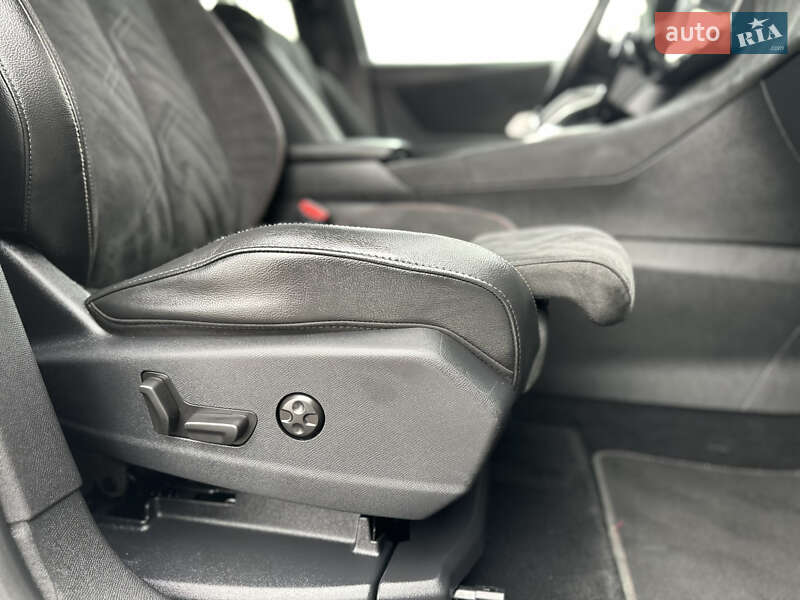 Внедорожник / Кроссовер DS 7 Crossback 2019 в Дрогобыче