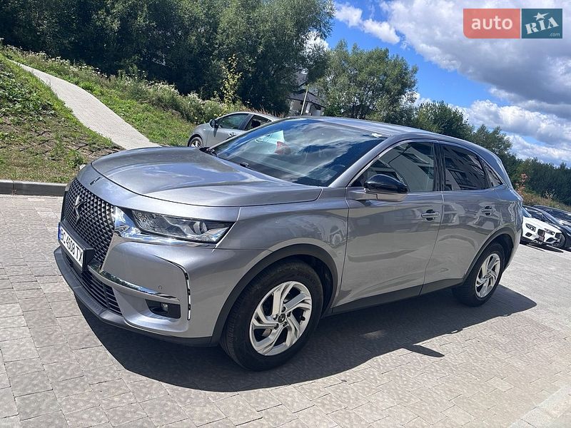DS 7 Crossback, photos from the listing