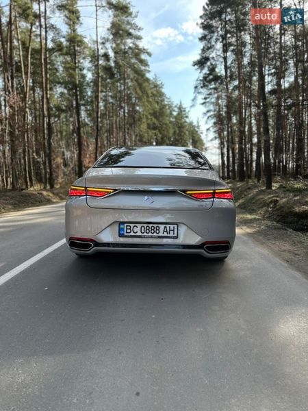 Седан DS 9 2021 в Львове