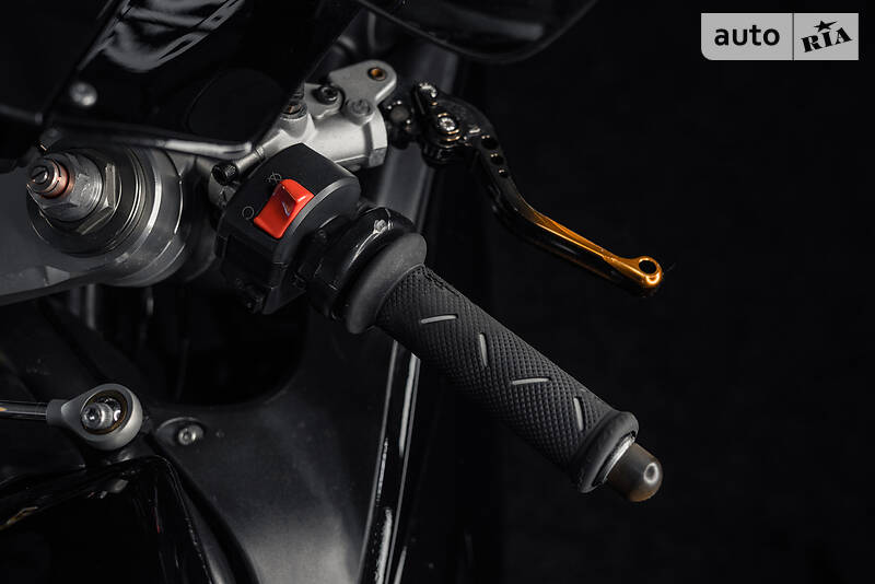Спортбайк Ducati 1198 2009 в Киеве