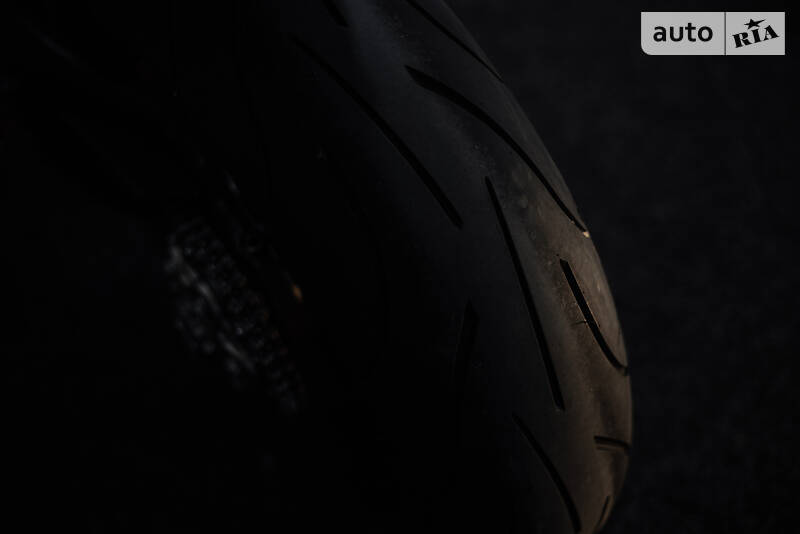 Спортбайк Ducati 1198 2009 в Киеве