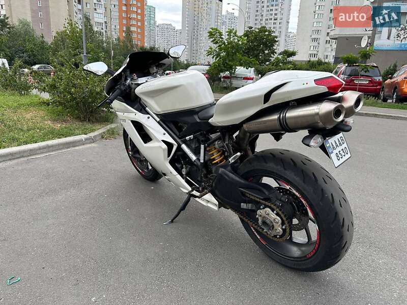 Спортбайк Ducati 1198 2009 в Киеве