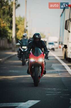 Спортбайк Ducati 1198 2009 в 
