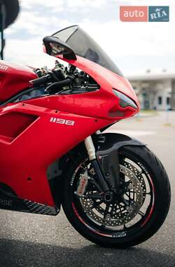 Спортбайк Ducati 1198 2009 в 