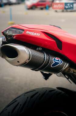 Спортбайк Ducati 1198 2009 в 