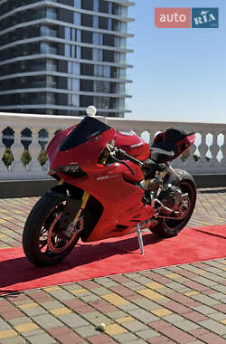 Спортбайк Ducati 1199 Panigale S 2012 в 